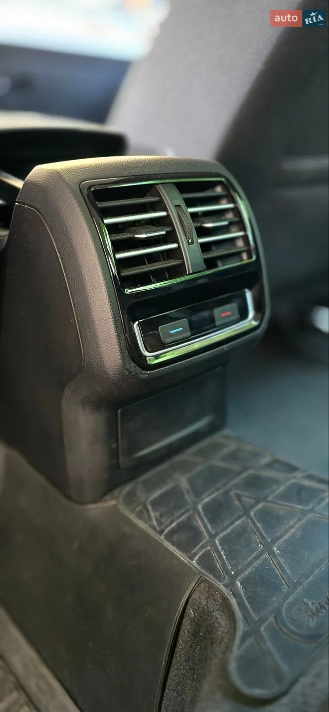 2015 Volkswagen Passat - мініатюра 12