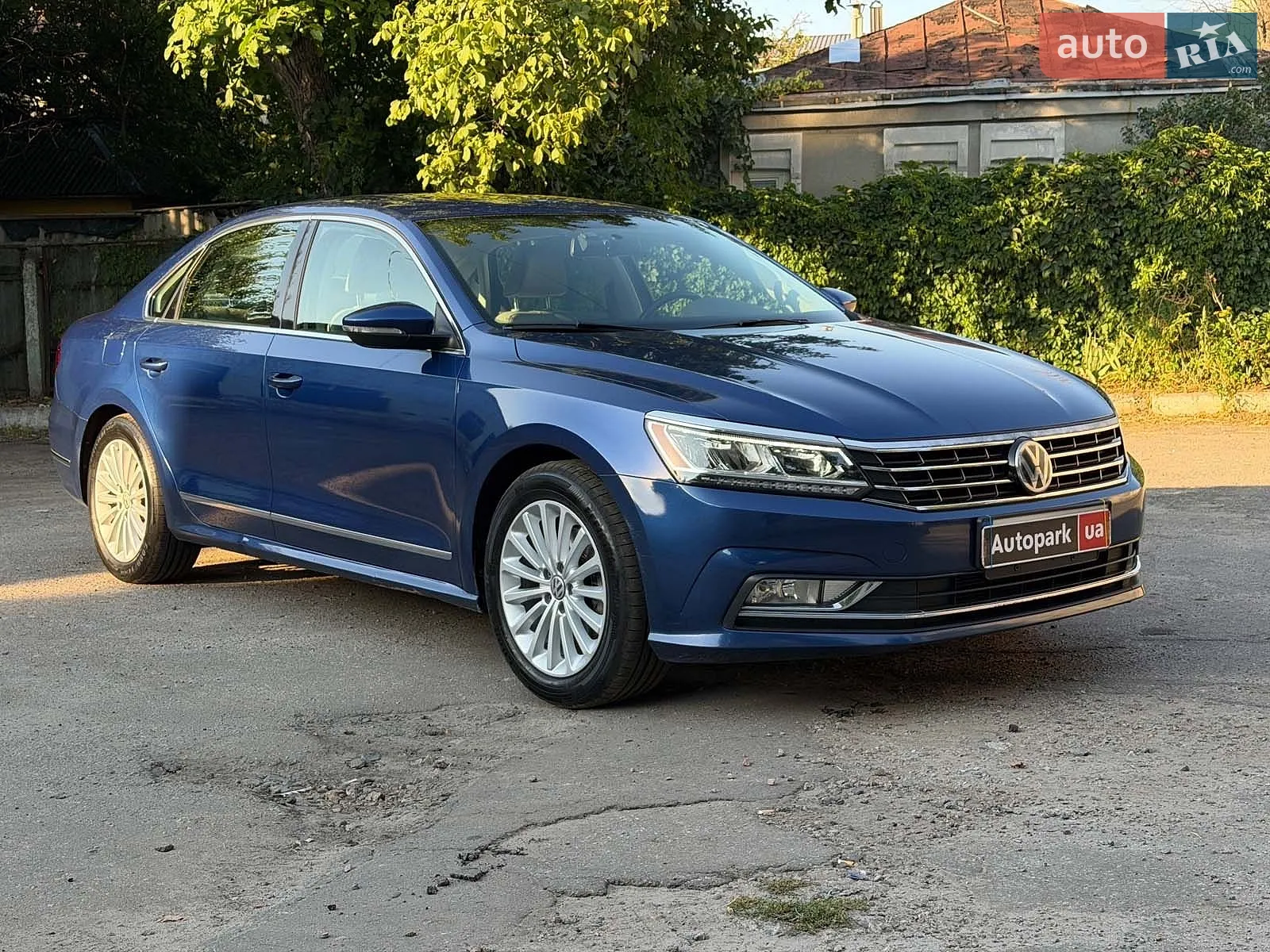 2016 Volkswagen Passat - мініатюра 8