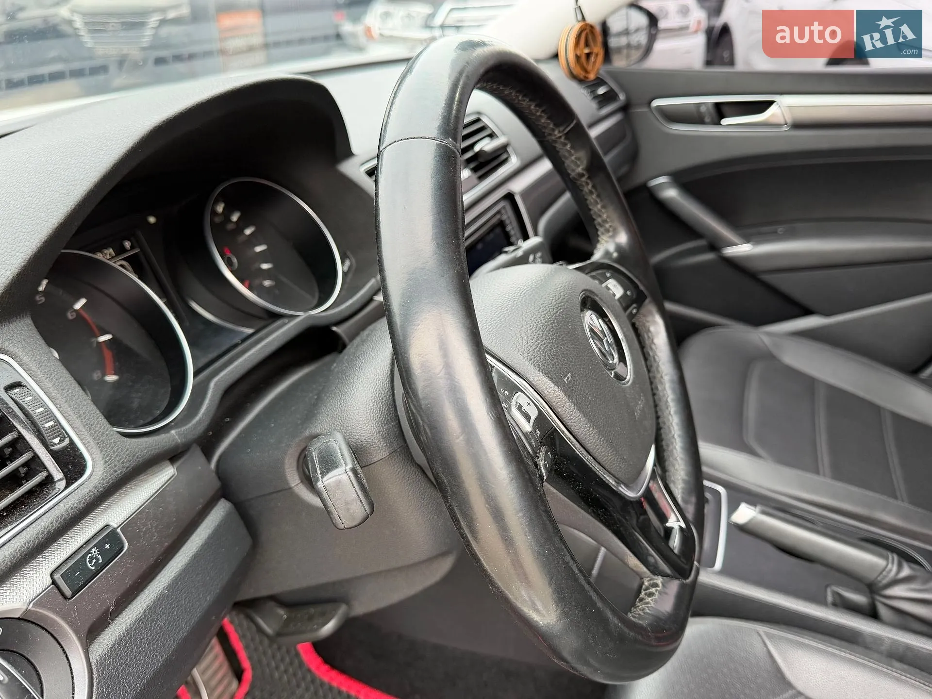 2018 Volkswagen Passat - мініатюра 17