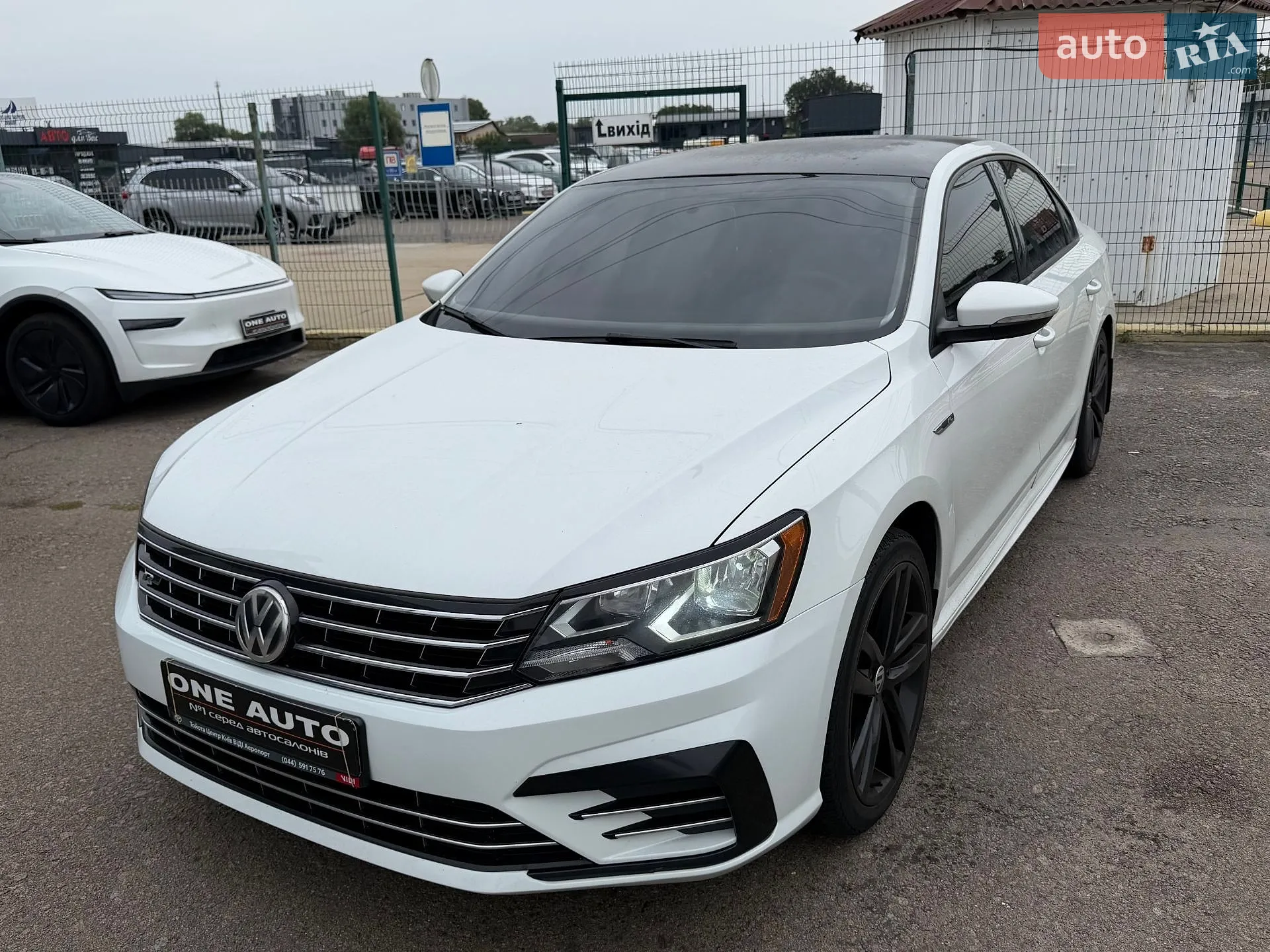 2018 Volkswagen Passat - мініатюра 2