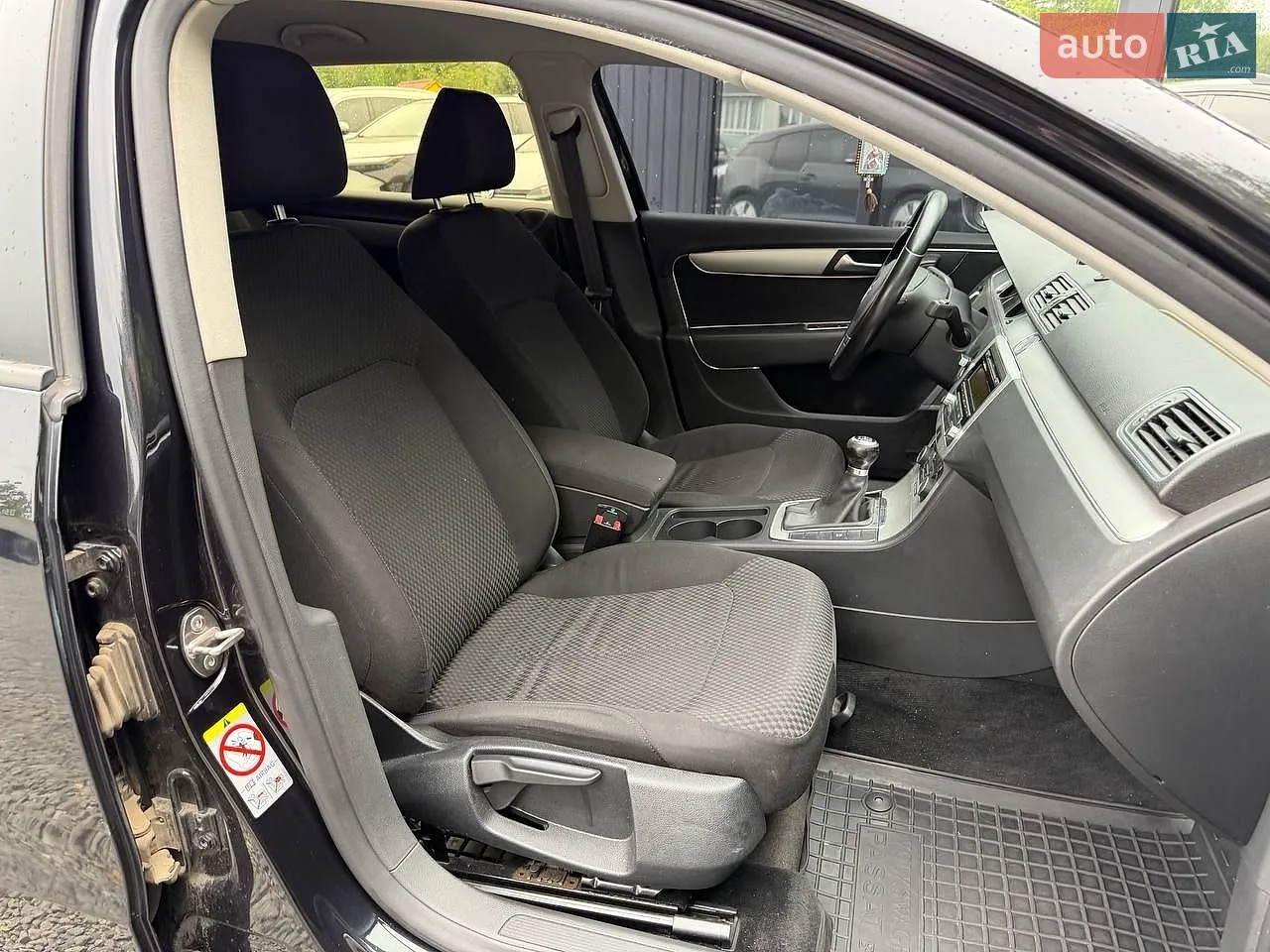 2011 Volkswagen Passat - мініатюра 25