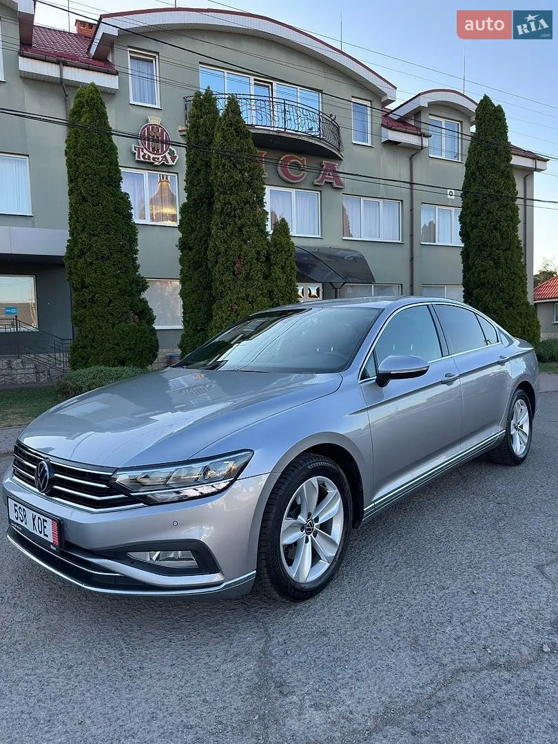 2020 Volkswagen Passat - мініатюра 9