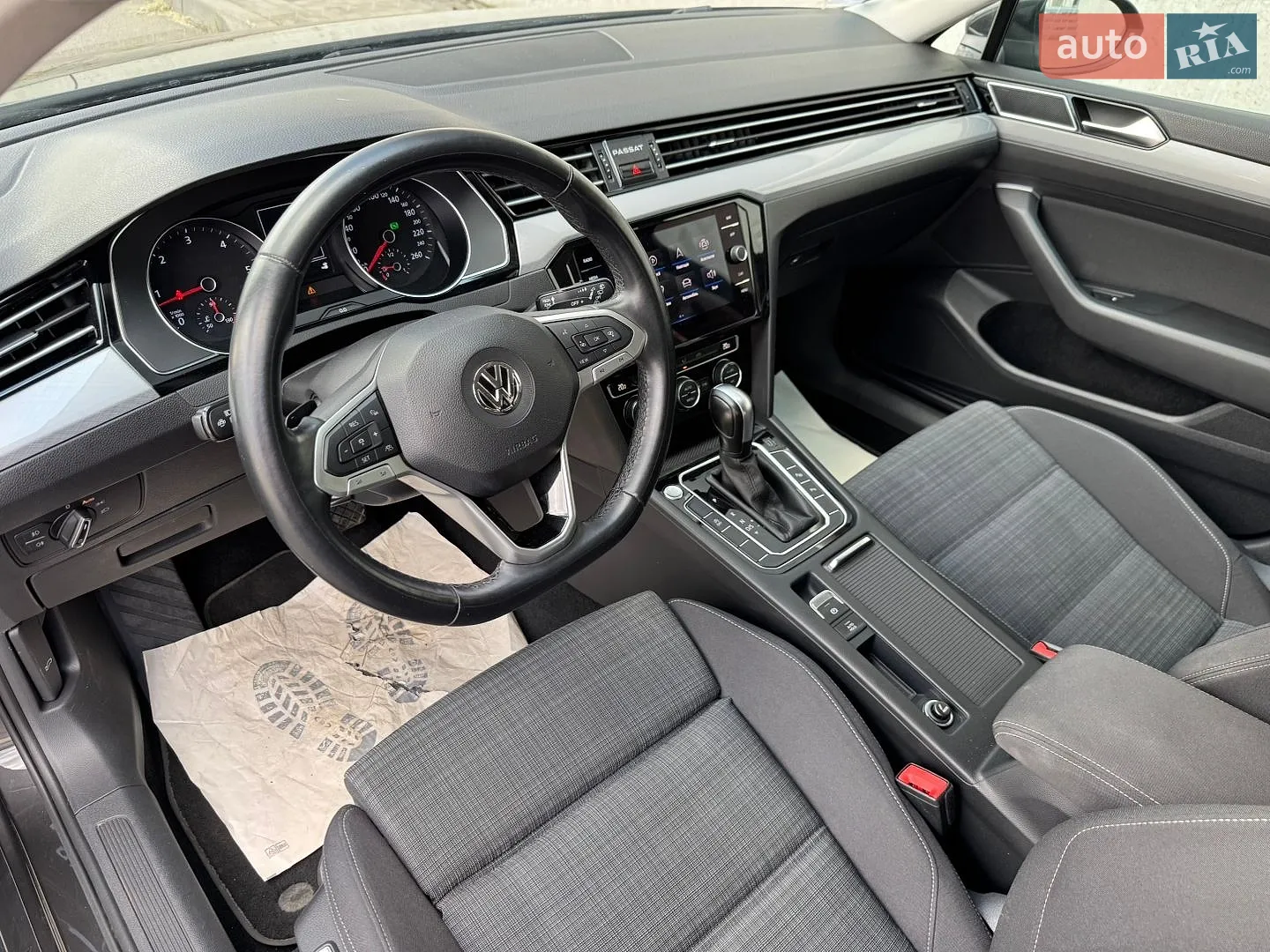 2019 Volkswagen Passat - мініатюра 11