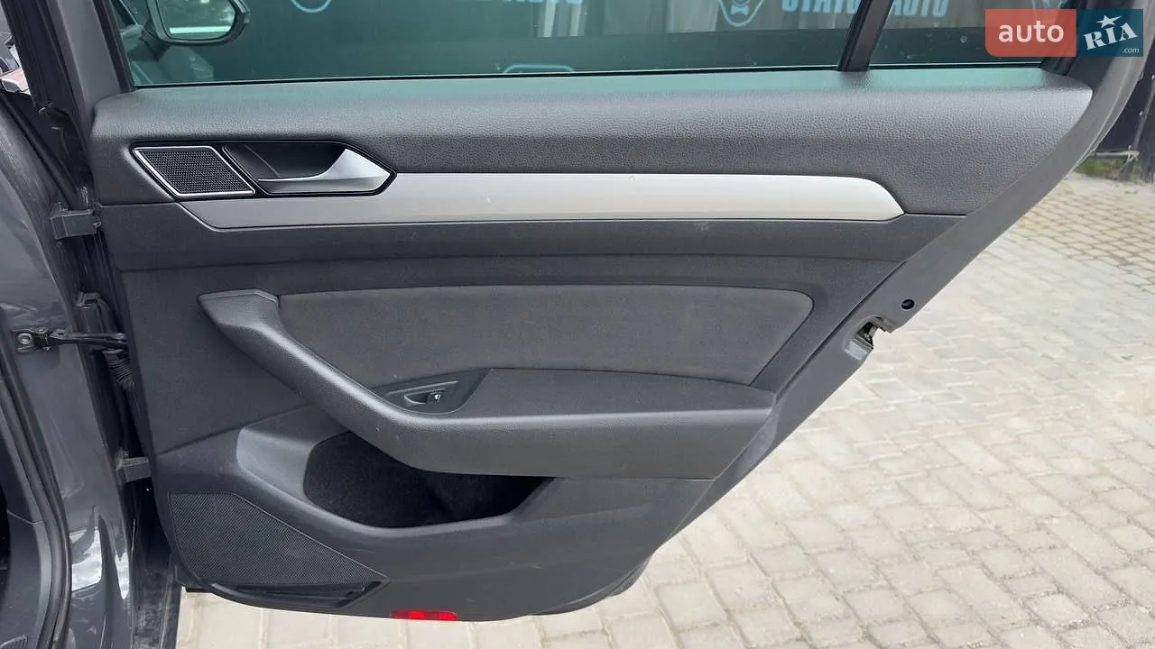 2014 Volkswagen Passat - мініатюра 30