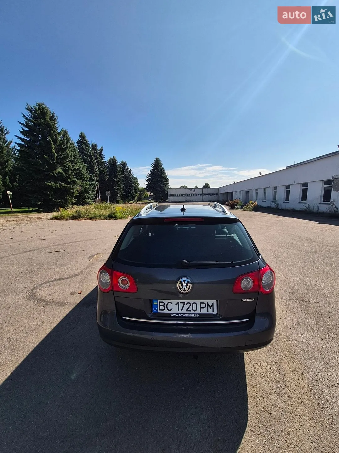 2010 Volkswagen Passat - мініатюра 17