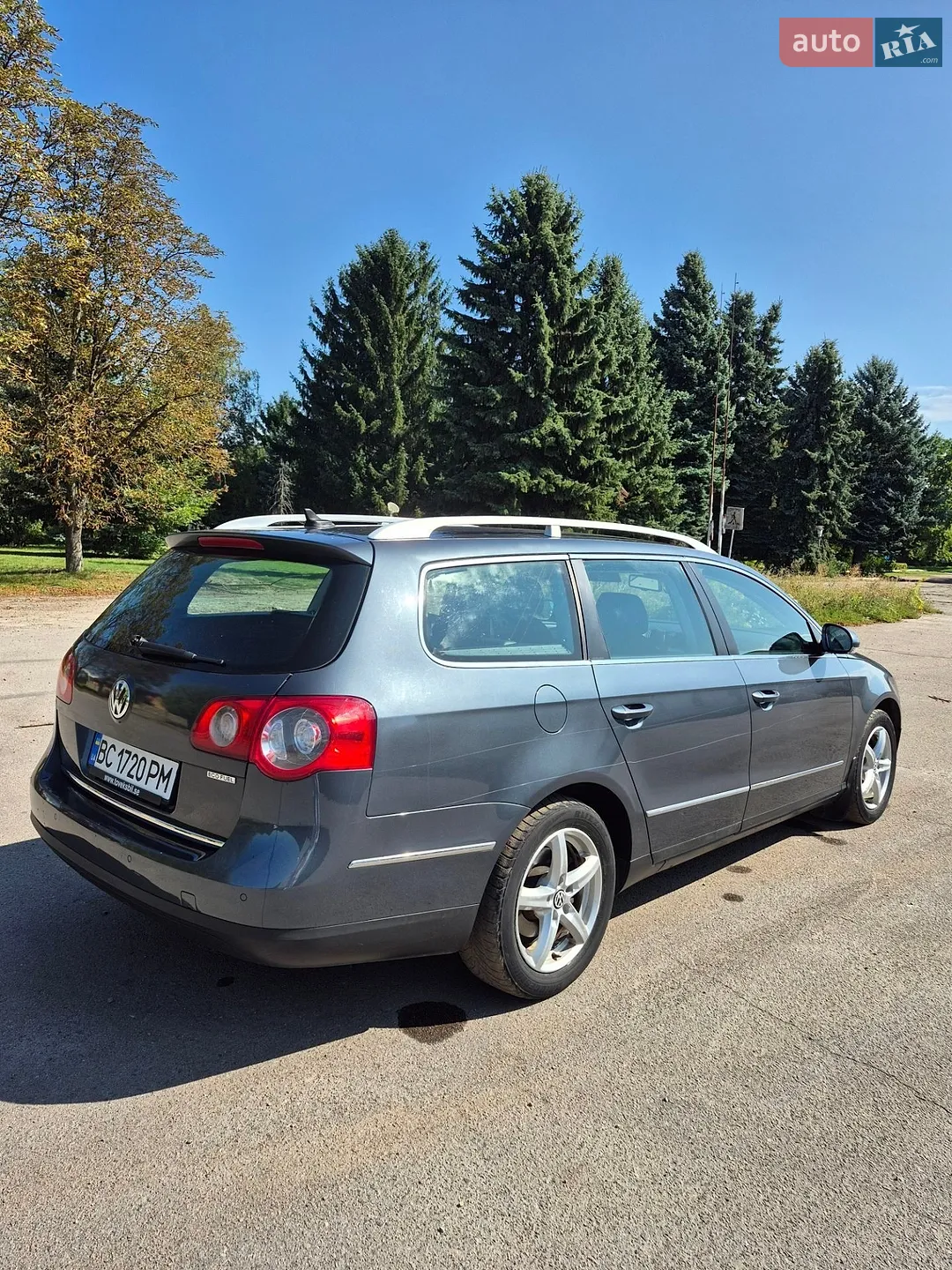 2010 Volkswagen Passat - мініатюра 16