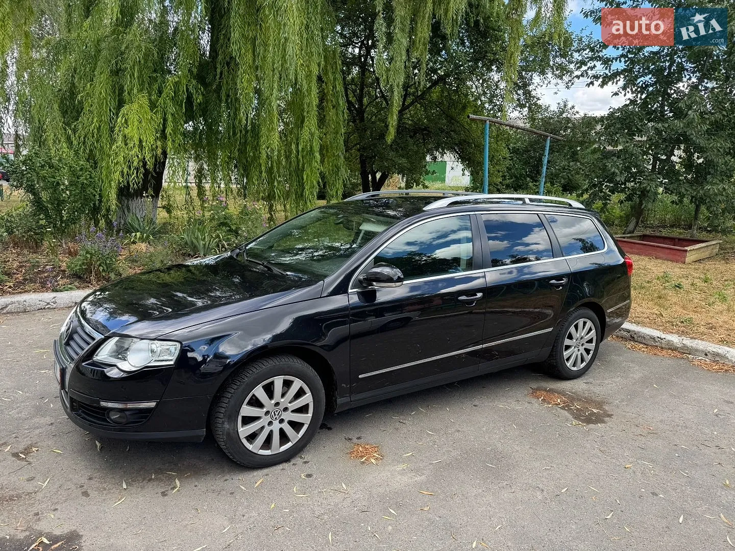 2010 Volkswagen Passat - фото 1