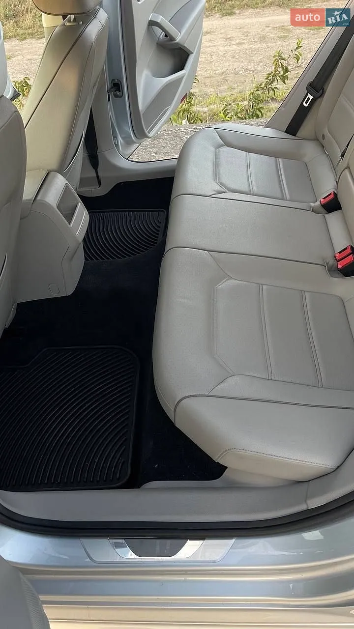 2017 Volkswagen Passat - мініатюра 22