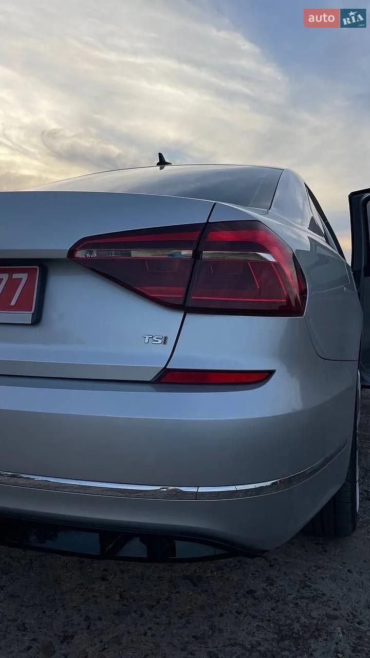 2017 Volkswagen Passat - мініатюра 33