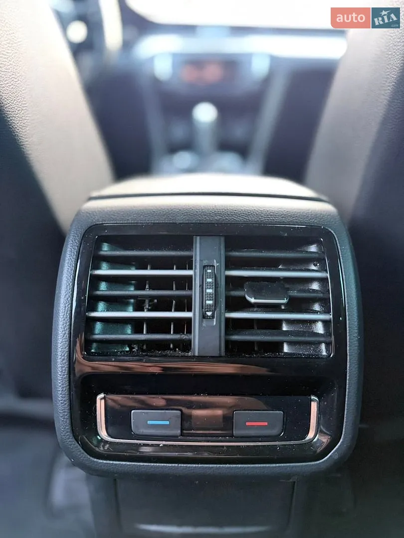 2016 Volkswagen Passat - мініатюра 19