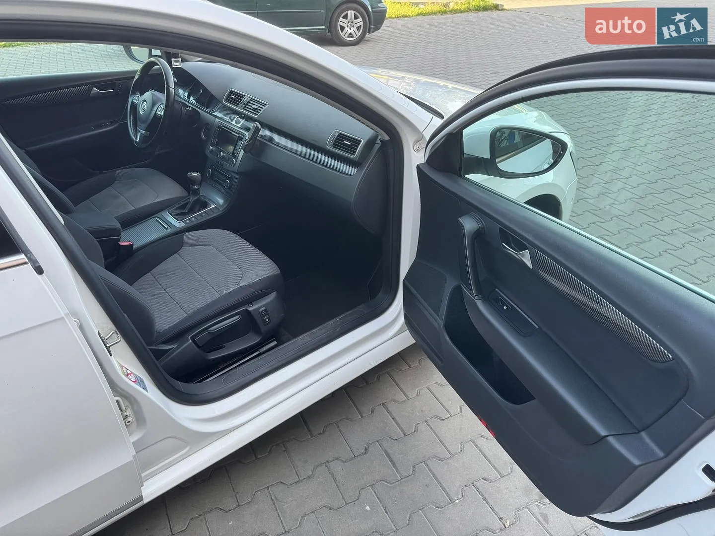 2011 Volkswagen Passat - мініатюра 41