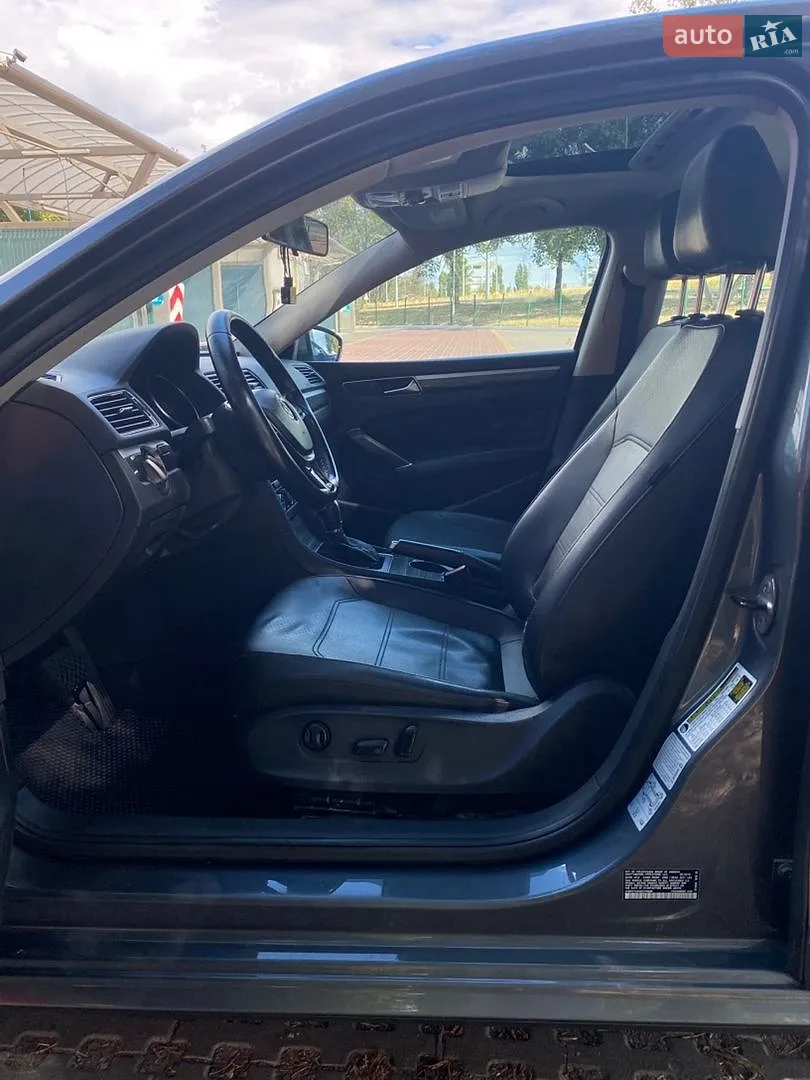 2016 Volkswagen Passat - мініатюра 6