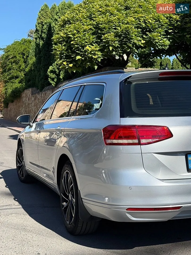 2018 Volkswagen Passat - мініатюра 13