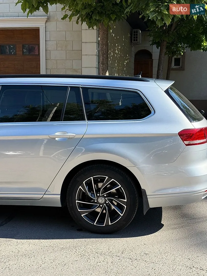 2018 Volkswagen Passat - мініатюра 19