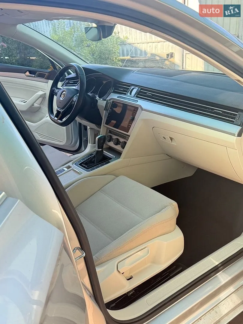 2018 Volkswagen Passat - мініатюра 55