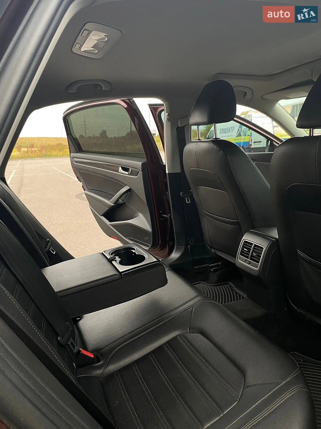 2014 Volkswagen Passat - мініатюра 32