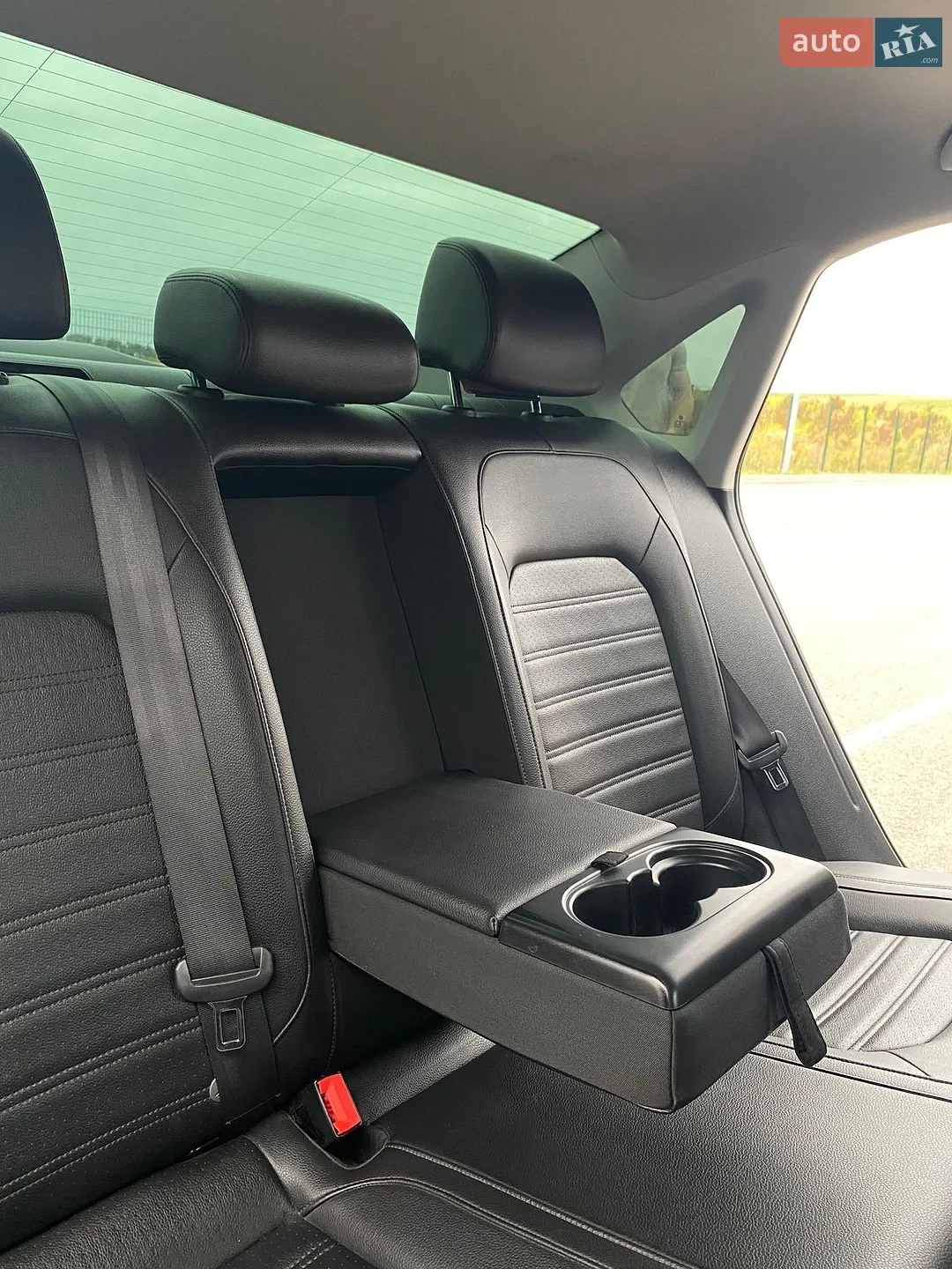 2014 Volkswagen Passat - мініатюра 33