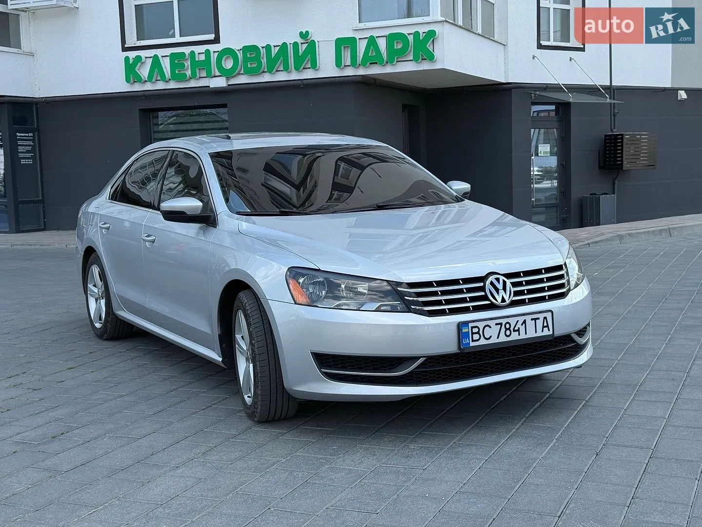 2012 Volkswagen Passat - мініатюра 2