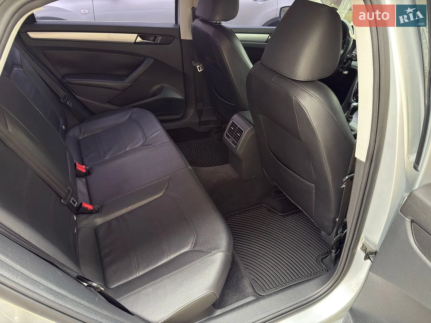 2012 Volkswagen Passat - мініатюра 15