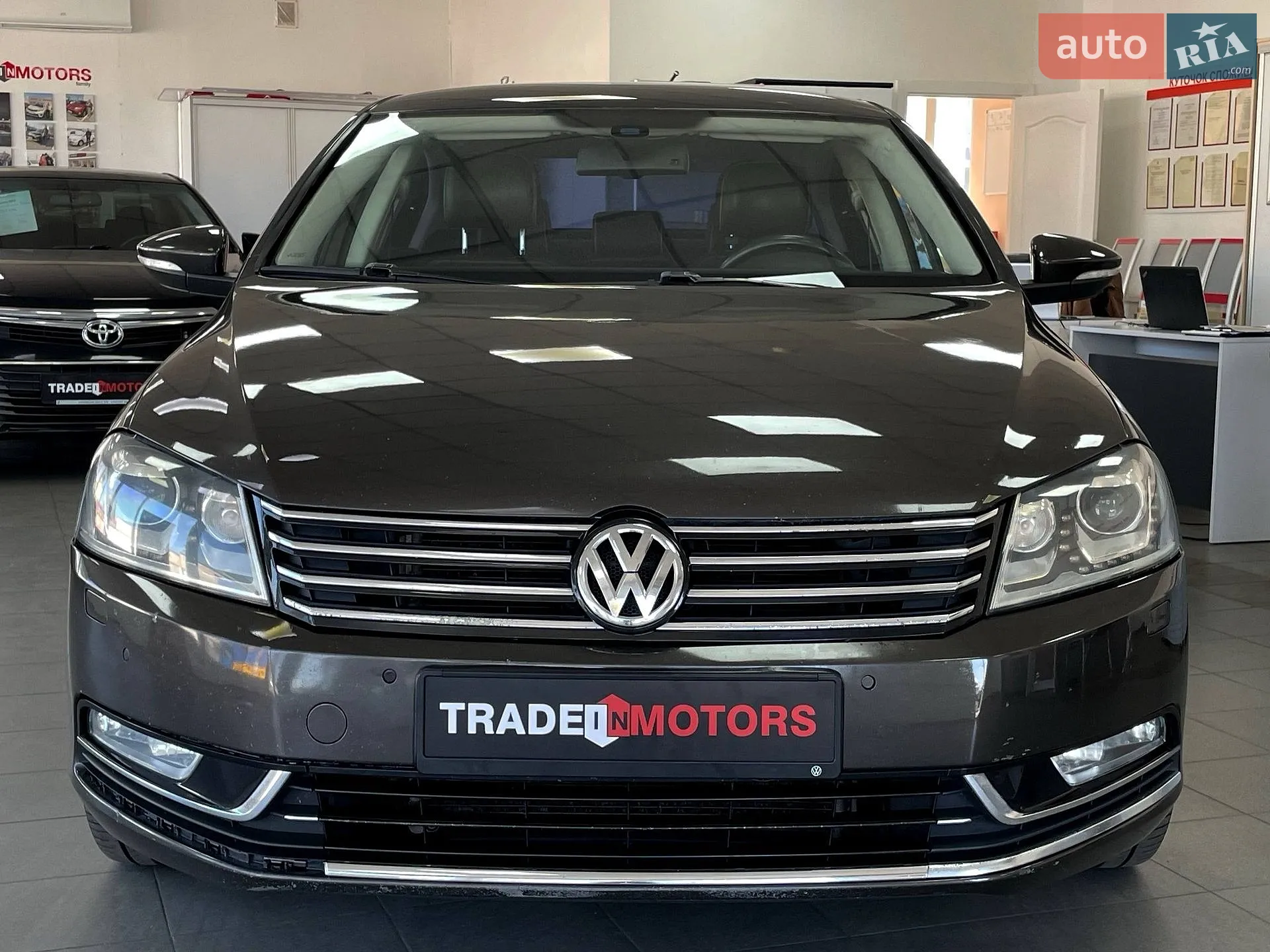 2012 Volkswagen Passat - мініатюра 3