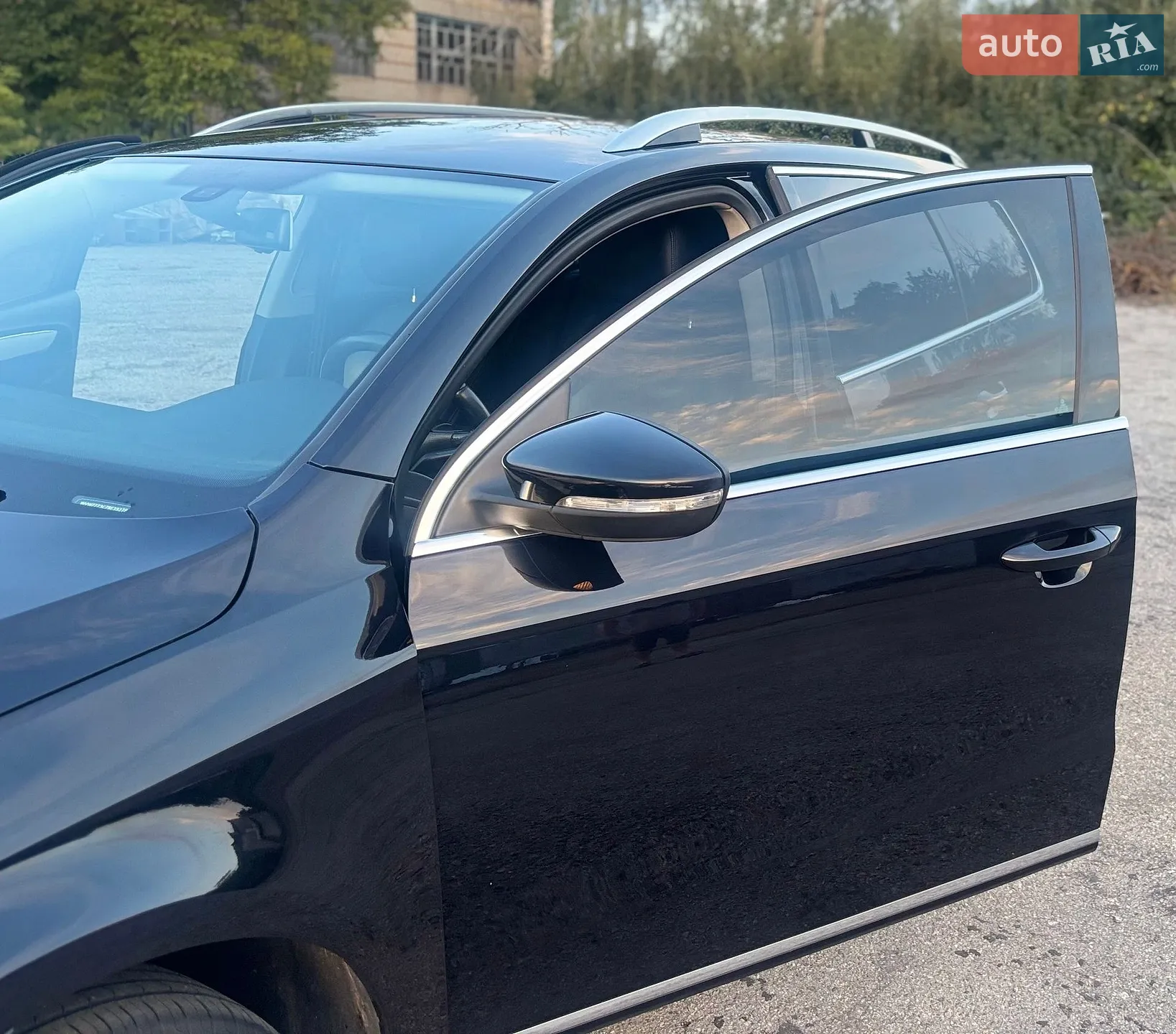 2011 Volkswagen Passat - мініатюра 3