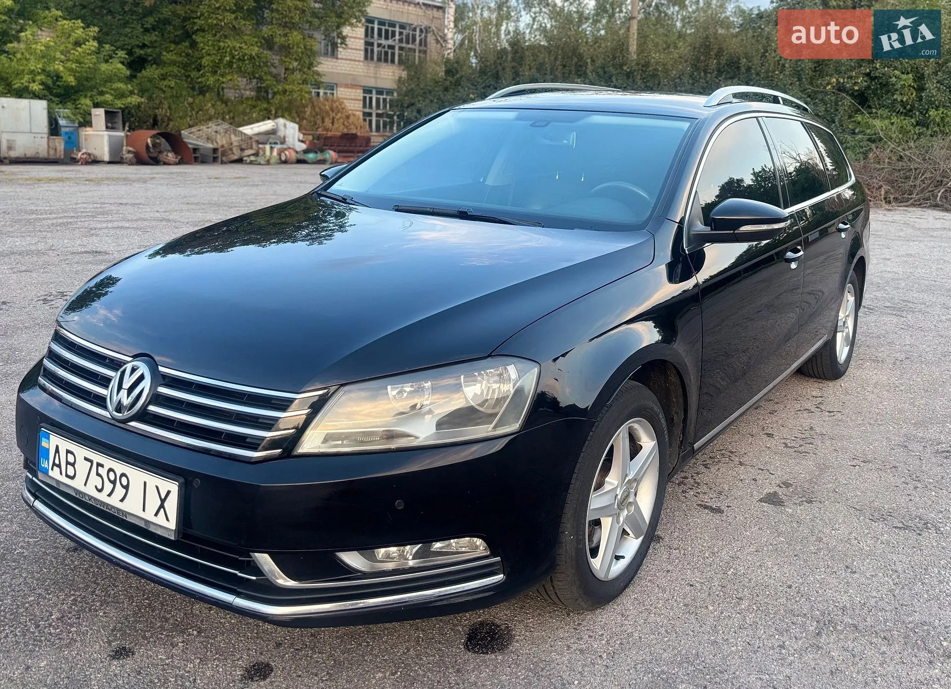 2011 Volkswagen Passat - мініатюра 11