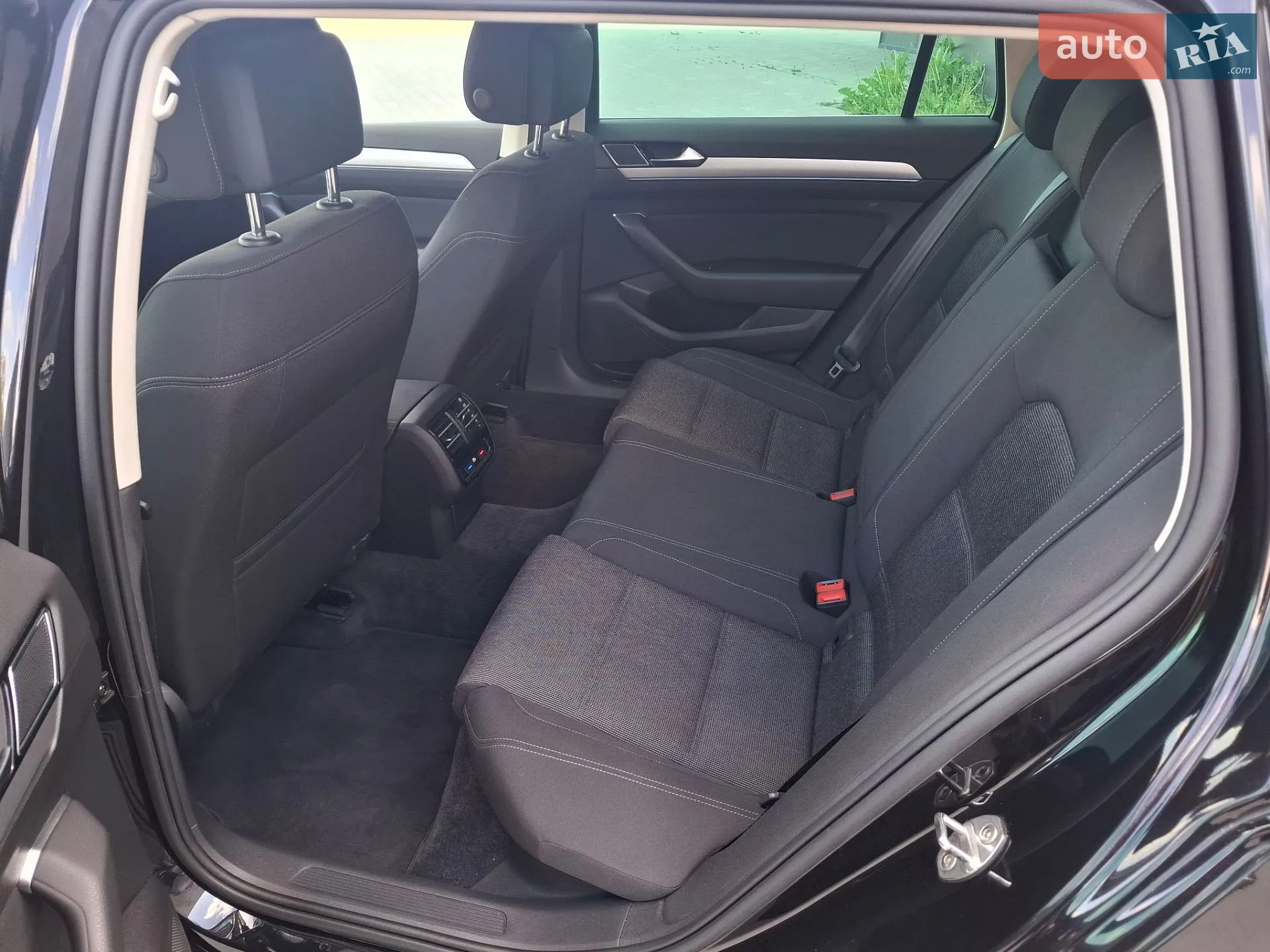 2018 Volkswagen Passat - мініатюра 18