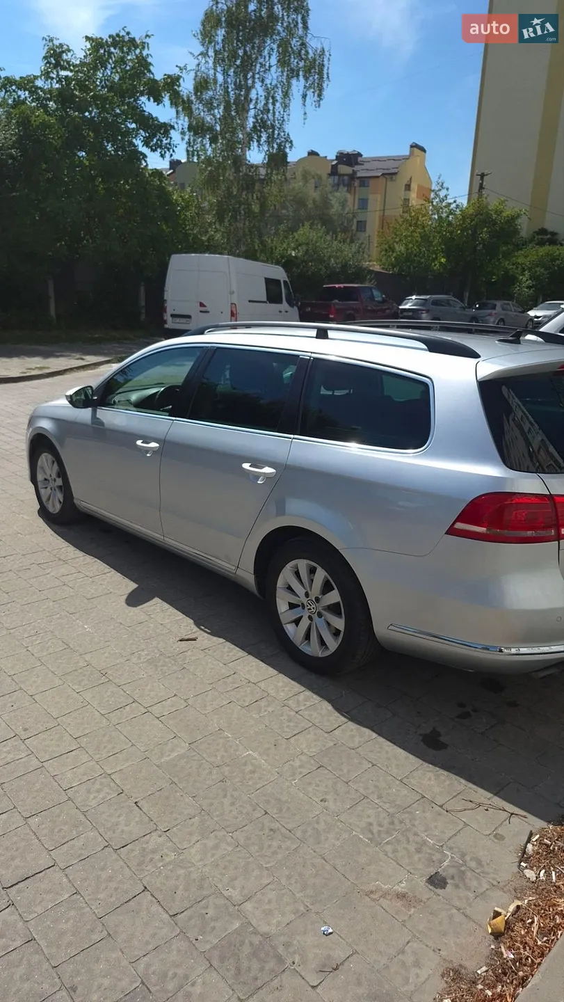 2011 Volkswagen Passat - мініатюра 5