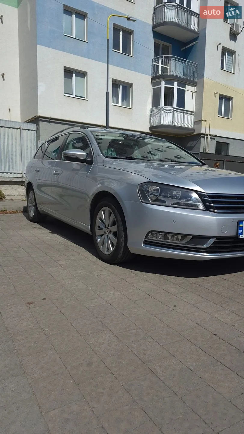 2011 Volkswagen Passat - мініатюра 11