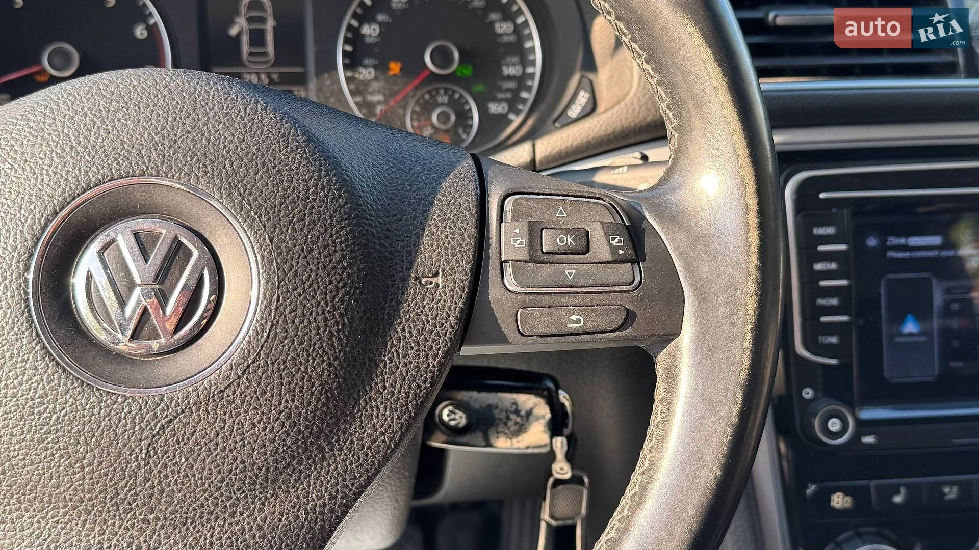 2012 Volkswagen Passat - мініатюра 13