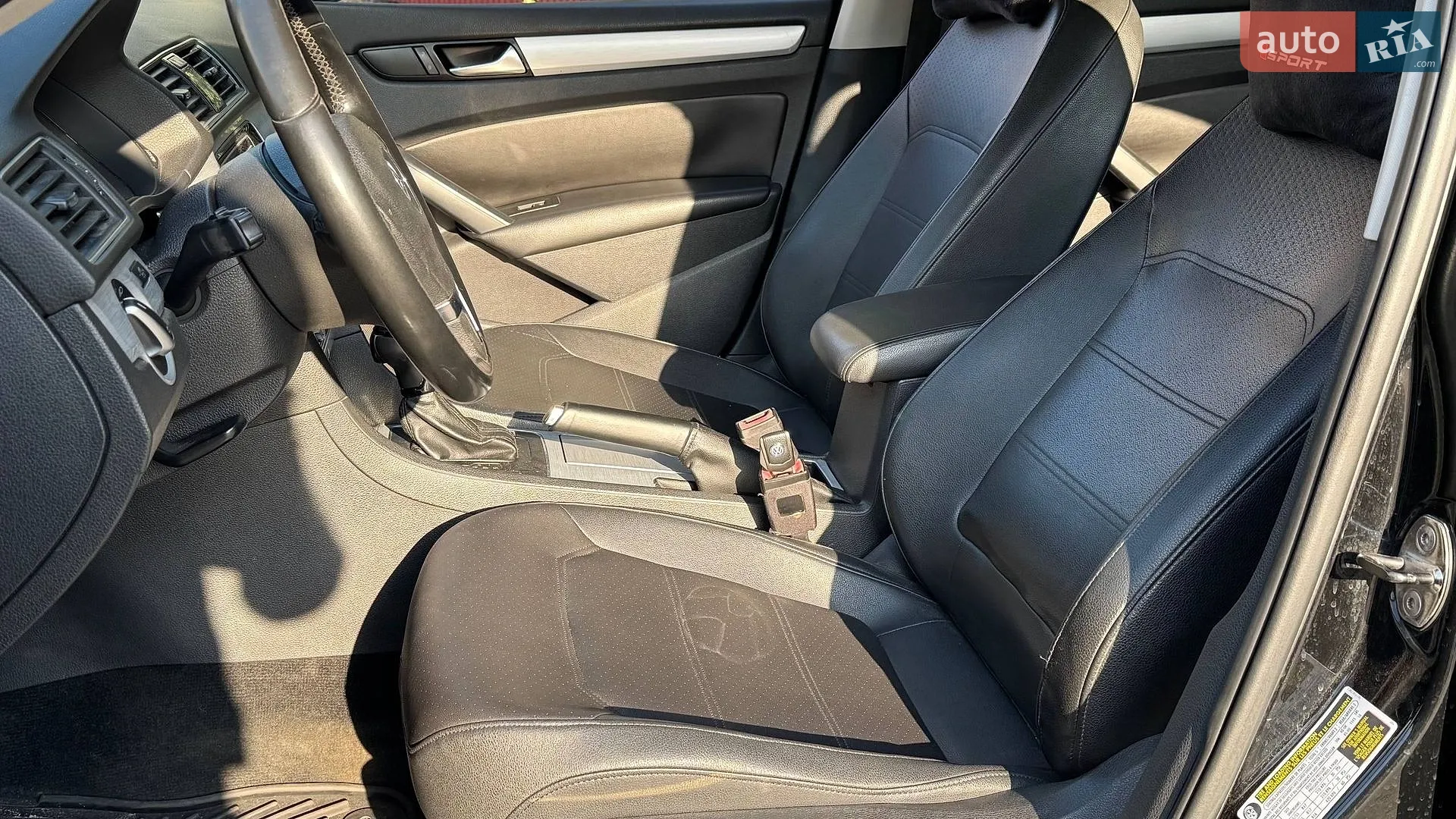 2012 Volkswagen Passat - мініатюра 15