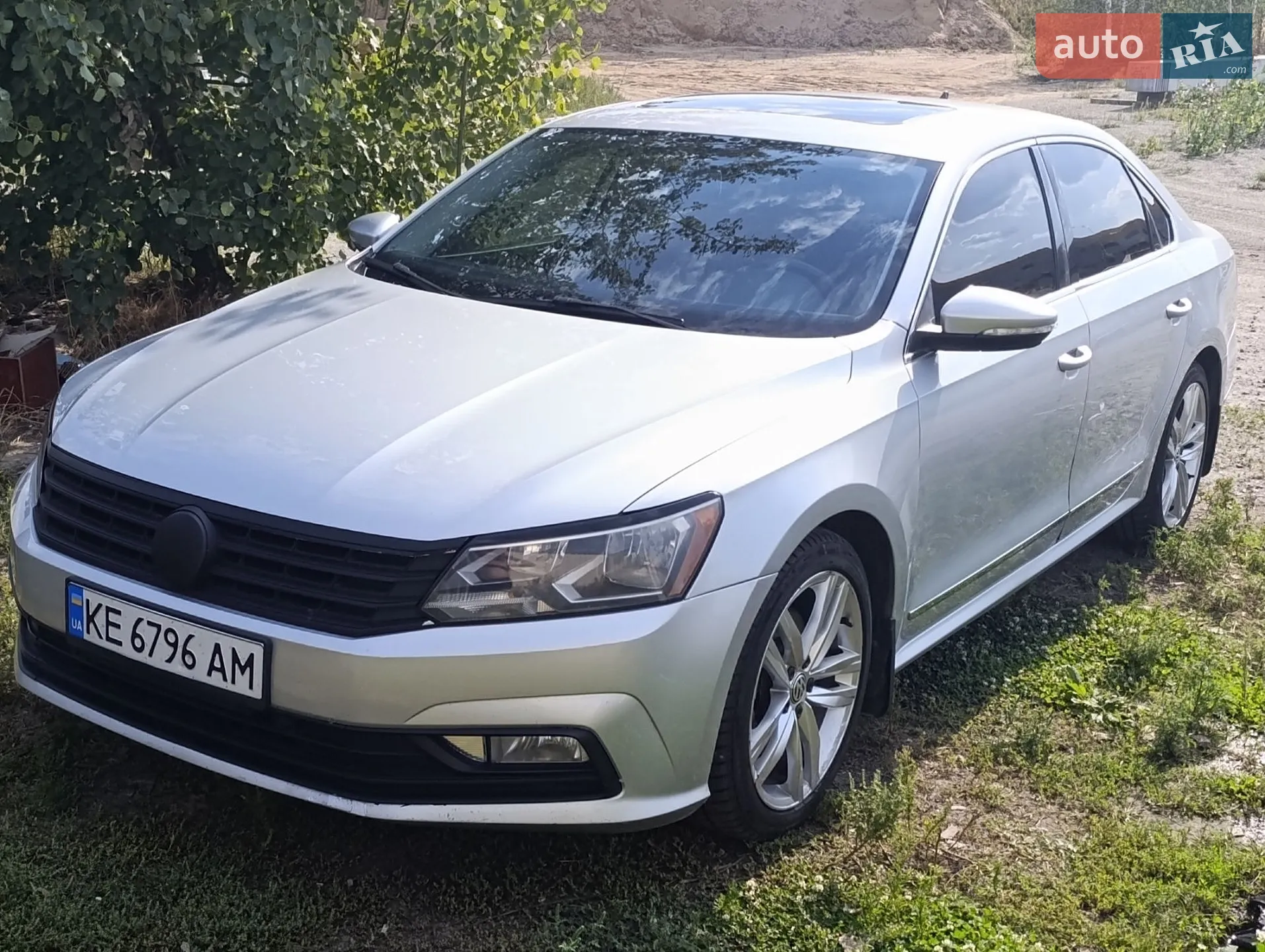 2015 Volkswagen Passat - фото 1
