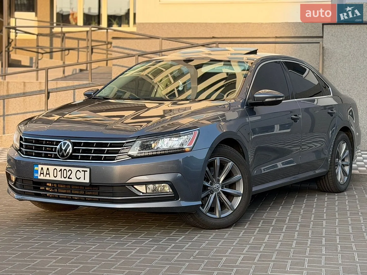 2018 Volkswagen Passat - фото 1