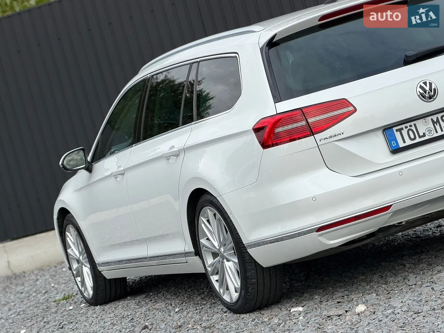 2015 Volkswagen Passat - мініатюра 16