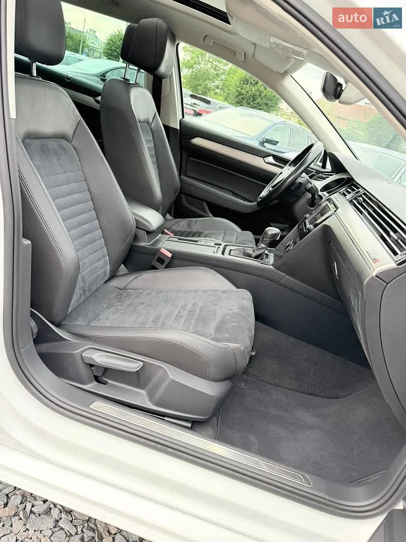 2015 Volkswagen Passat - мініатюра 33