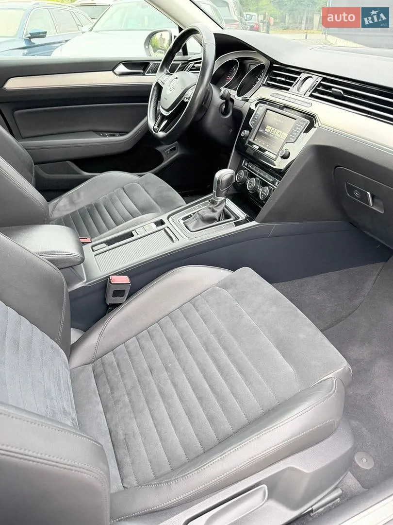 2015 Volkswagen Passat - мініатюра 35