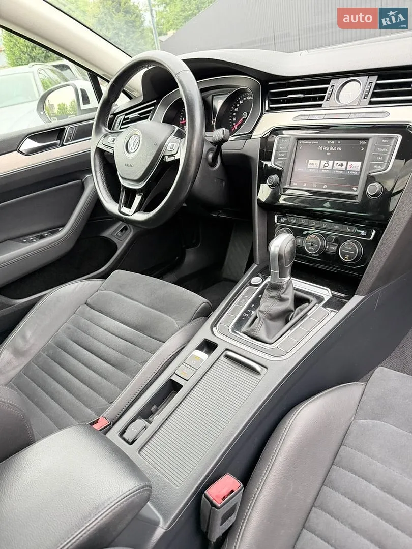 2015 Volkswagen Passat - мініатюра 36
