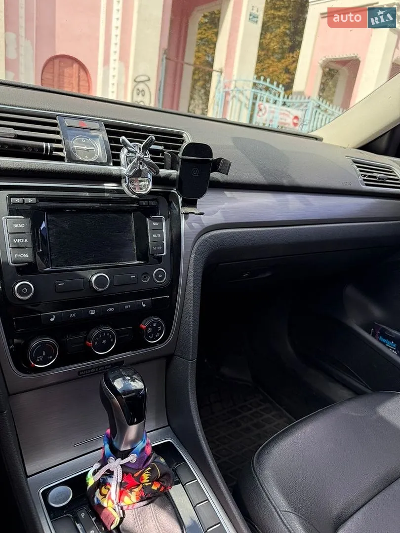 2015 Volkswagen Passat - мініатюра 14