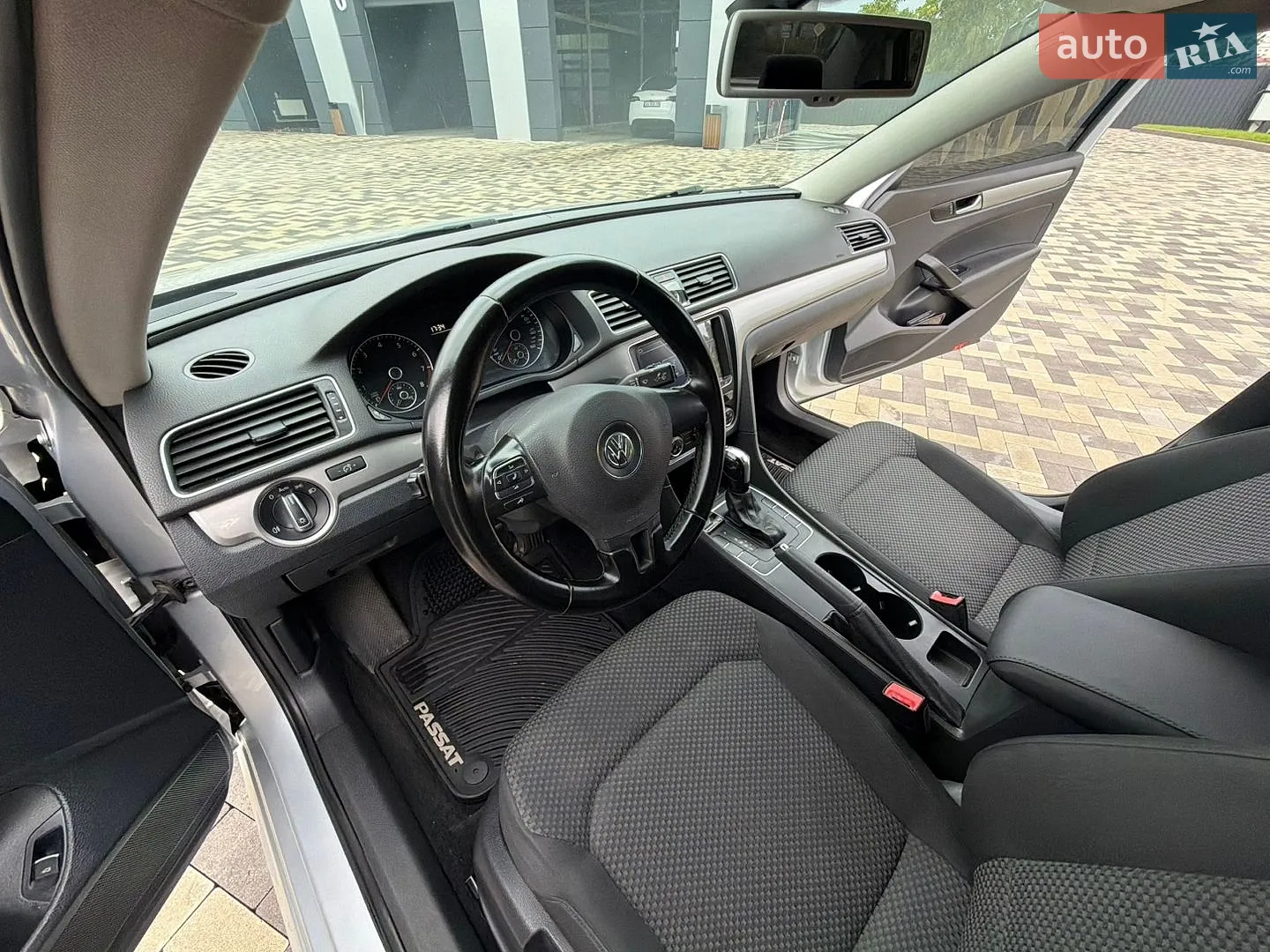 2013 Volkswagen Passat - мініатюра 23