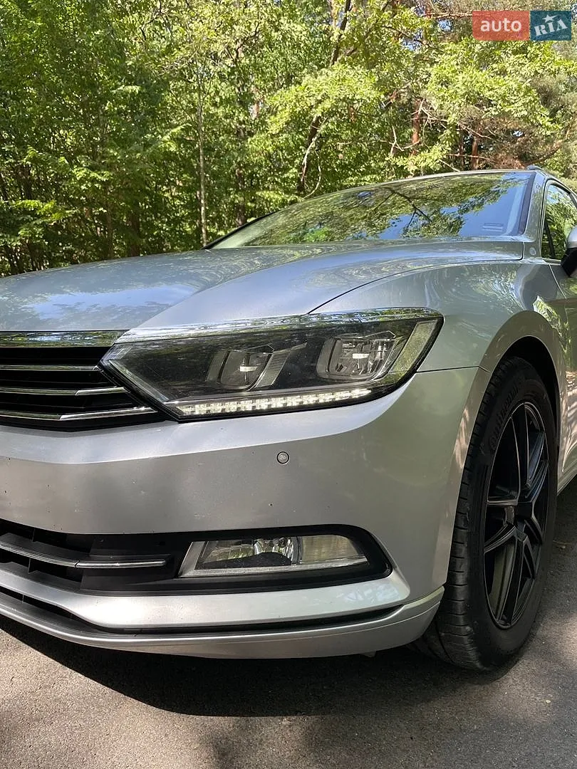 2017 Volkswagen Passat - мініатюра 13