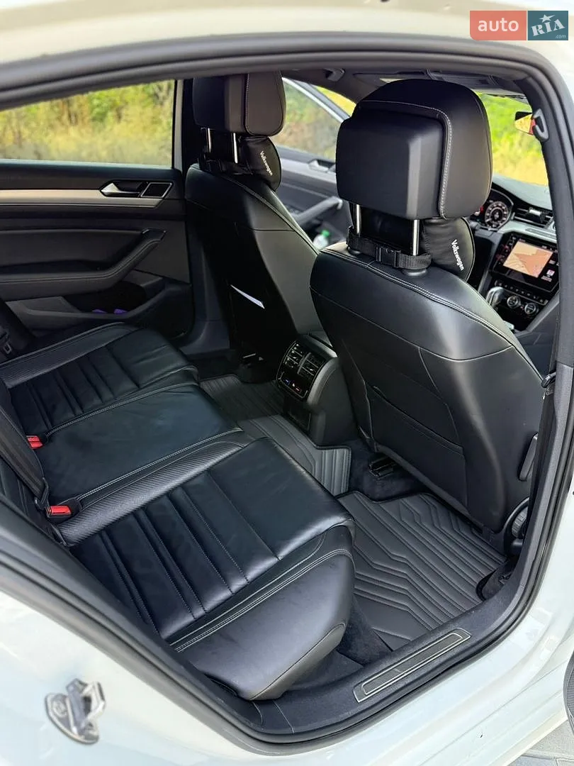2016 Volkswagen Passat - мініатюра 44