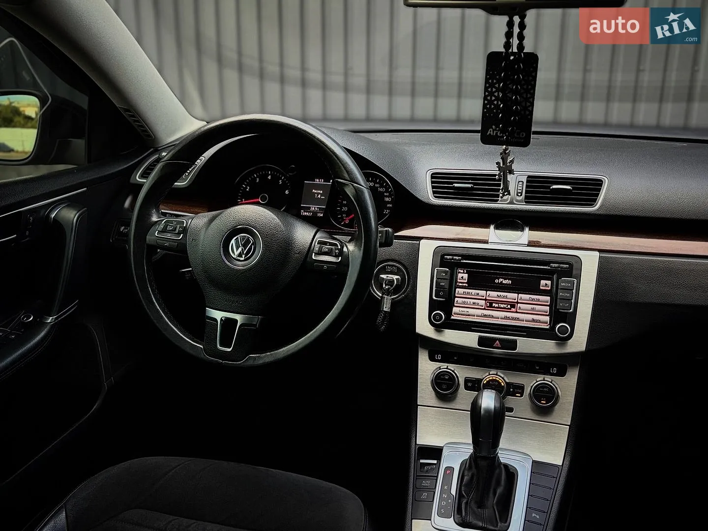 2013 Volkswagen Passat - мініатюра 23