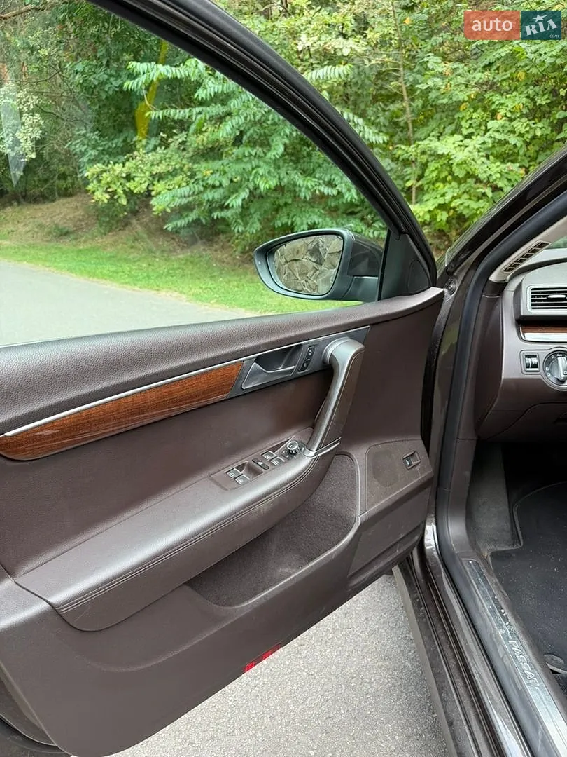 2012 Volkswagen Passat - мініатюра 10