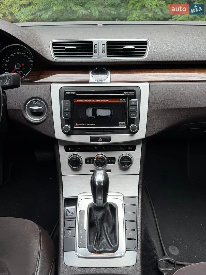 2012 Volkswagen Passat - мініатюра 13
