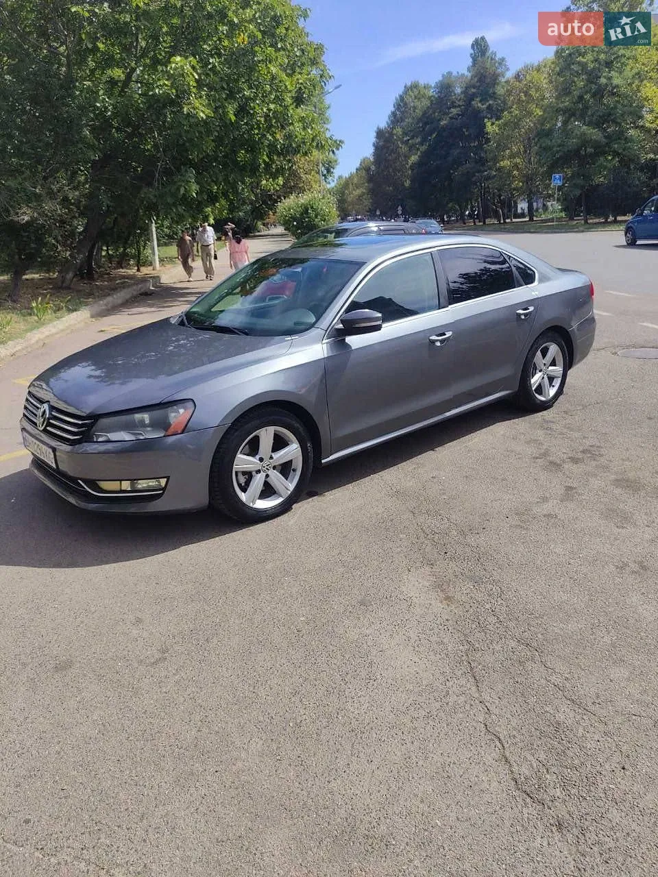 2013 Volkswagen Passat - мініатюра 2