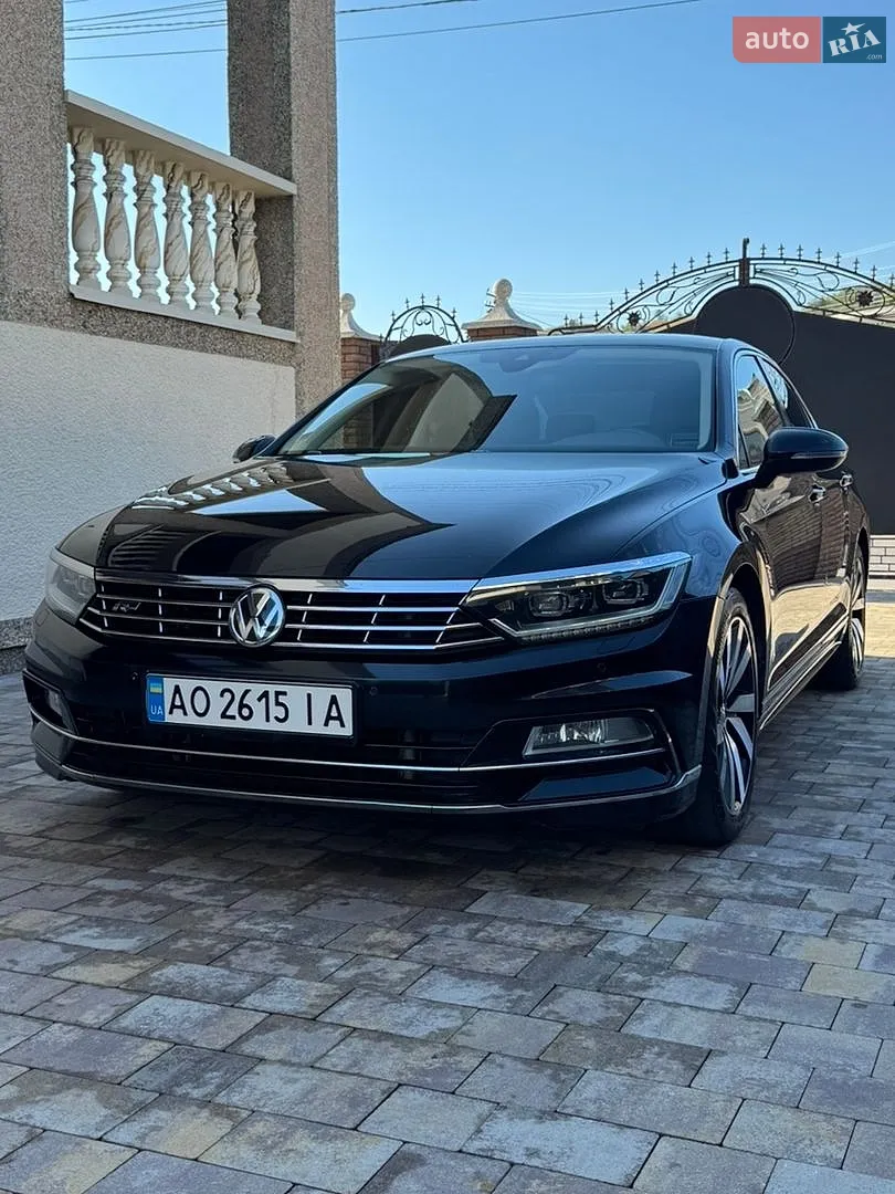 2018 Volkswagen Passat - фото 1