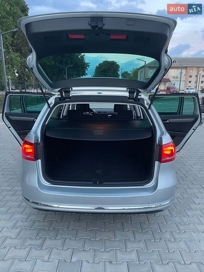 2011 Volkswagen Passat - мініатюра 22
