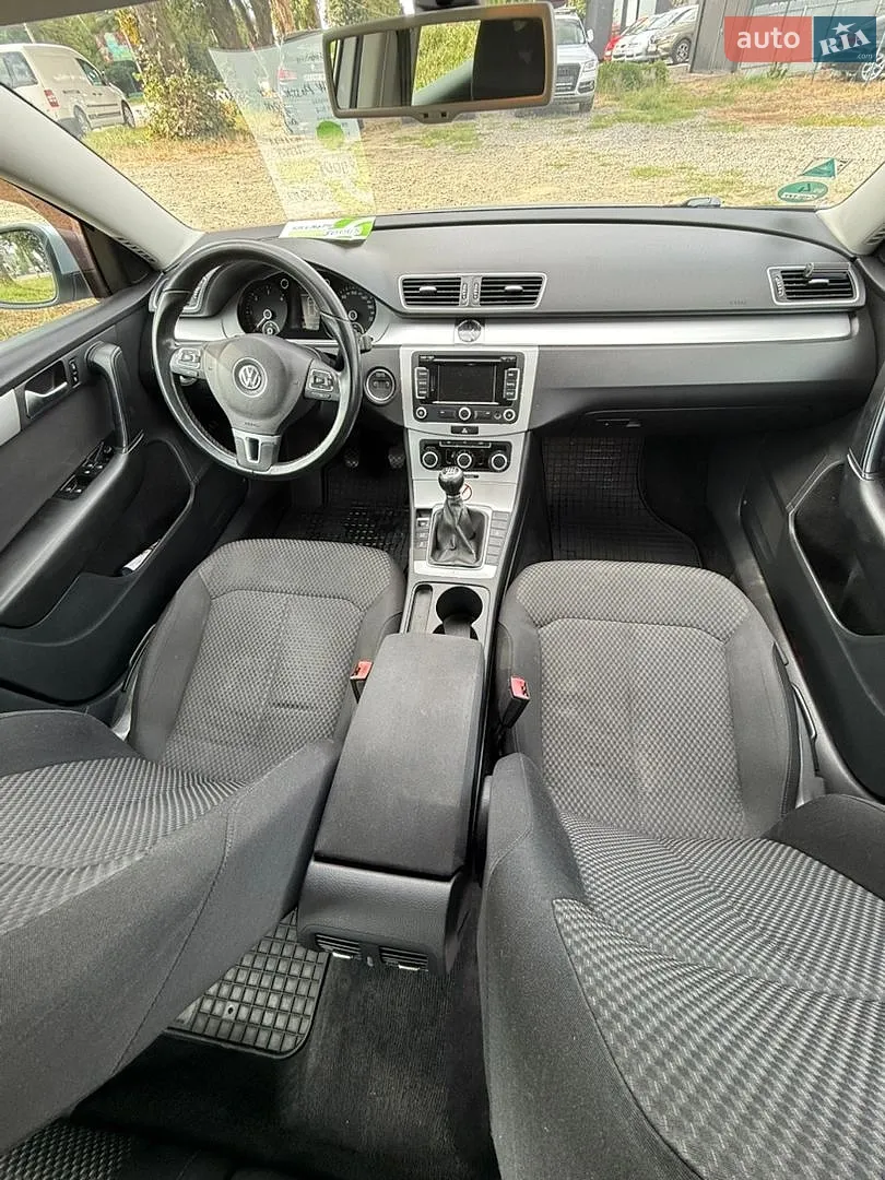 2012 Volkswagen Passat - мініатюра 8