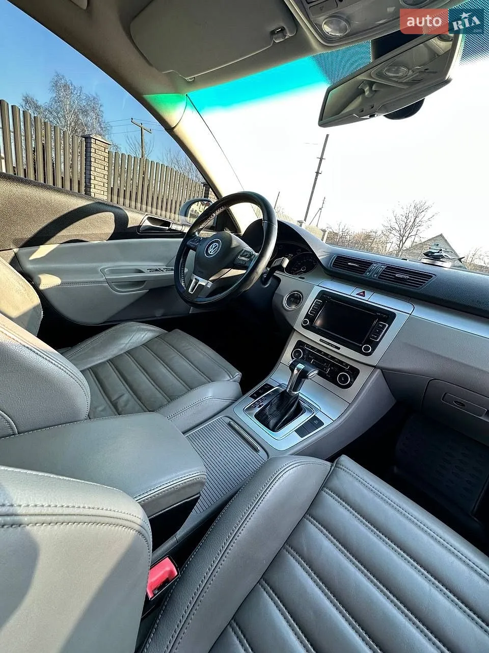 2010 Volkswagen Passat - мініатюра 24