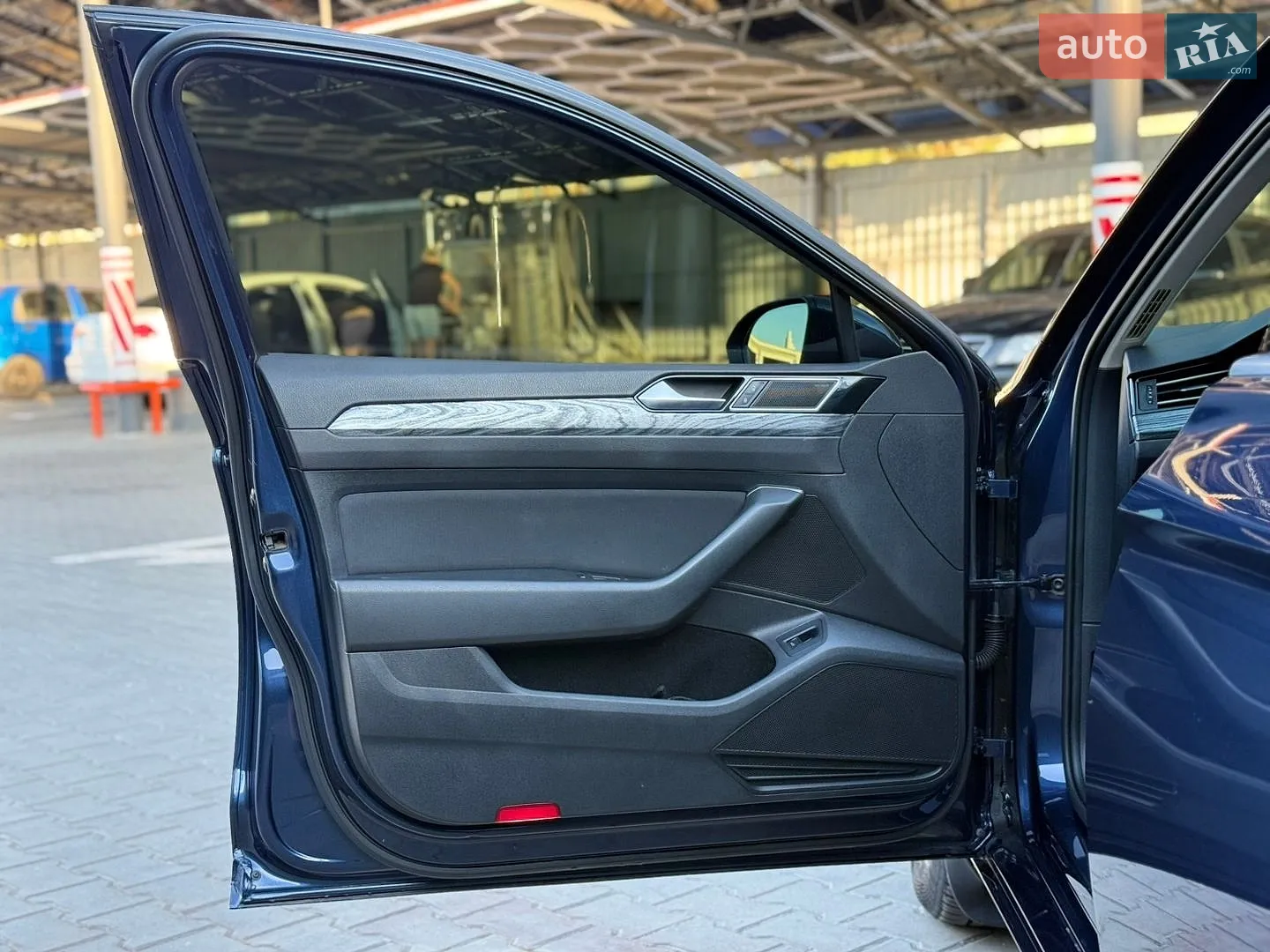 2015 Volkswagen Passat - мініатюра 17